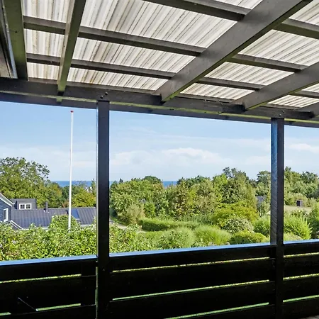 Vakantiehuis Eliana - 300m From The Sea By Interhome