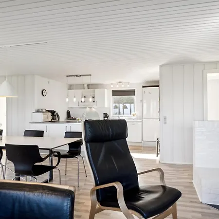 Eliana - 300m From The Sea By Interhome Hébergement de vacances